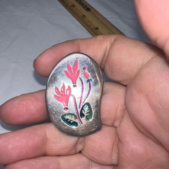 Vintage Made in Israel Silver and Enamel Flower Pin/Pendant - Picture 7 of 9